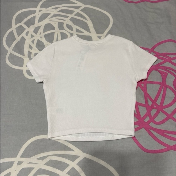 Garage White Stormi Tee - Picture 4 of 4